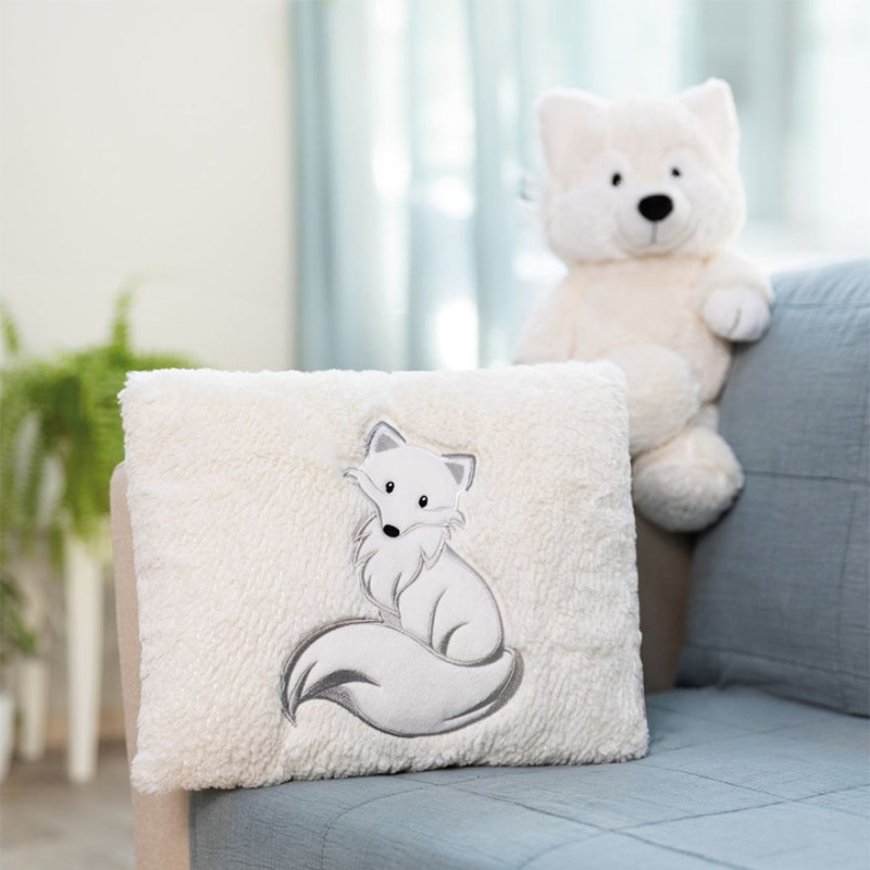 Dreamy Winter Vanja Snow Fox Cushion